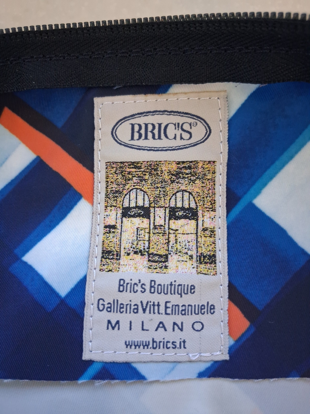 Bric's Blue Geometric Plaid Travel Tote with Matching Pouch - Picture 9 of 10